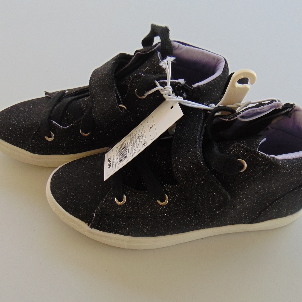 Girls Cat & Jack High Top Sparkle Sneaker "Regan"